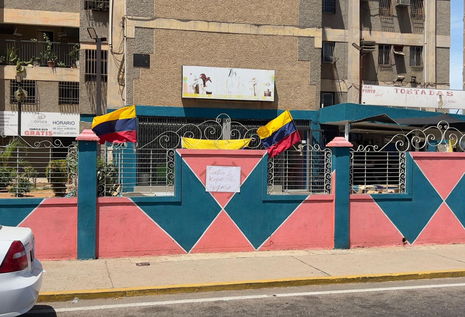 Heladería LOS PEQUES (SAN FRANCISCO - AV 40)